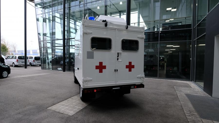  Puch 290 GD Krankenwagen 1994 года  (фото 10 из 20)